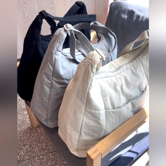 =GEN 'AYCC' All You Can Carry Grey Nylon Grey Puff Crossbody Bag - Picture 2 of 16